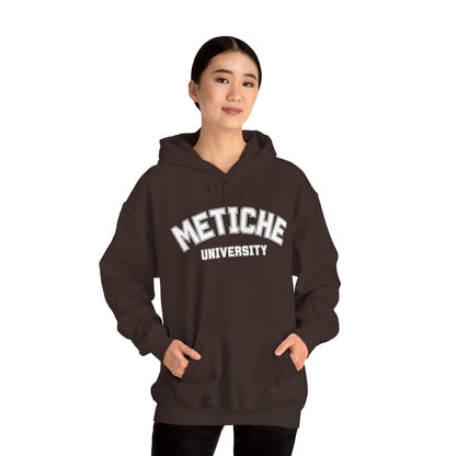 Metiche University, Hoodie