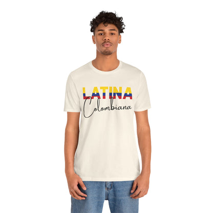 Latina Colombiana, Shirt