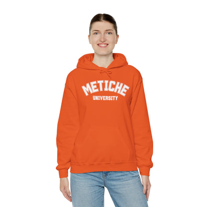 Metiche University, Hoodie