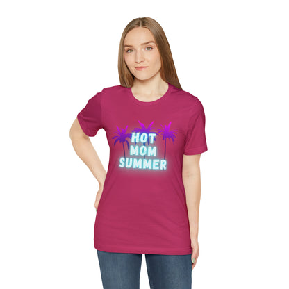 Hot Mom Summer, Shirt