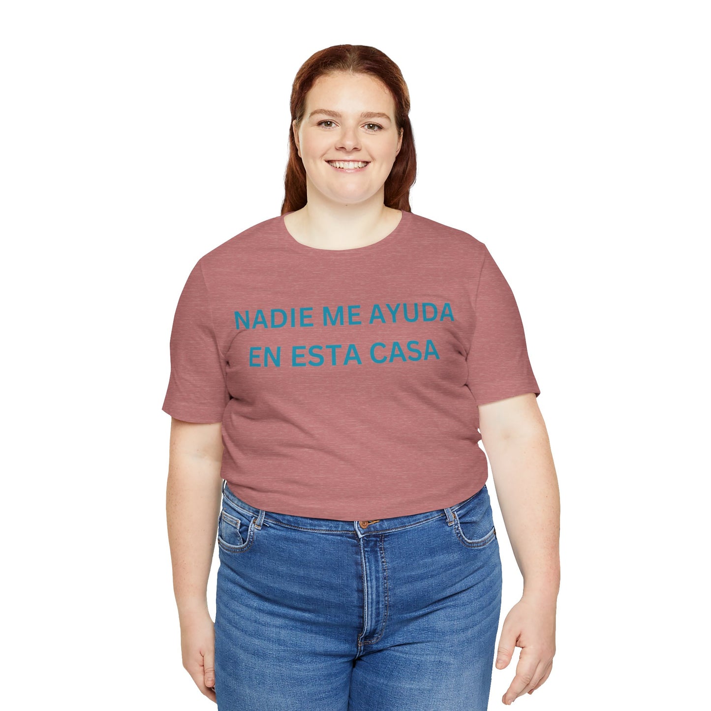 Nadie Me Ayuda, Shirt