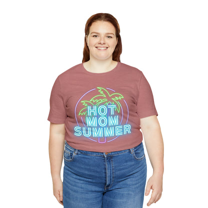 Hot Mom Summer, Shirt