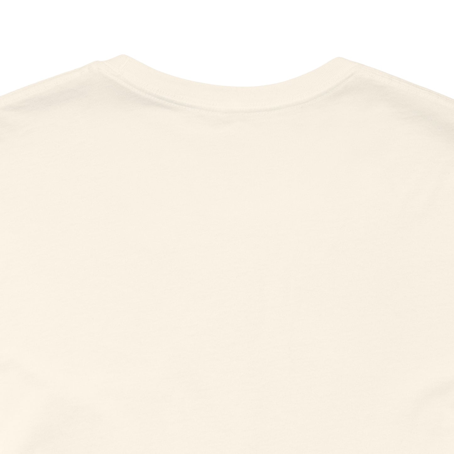 Nadie Me Ayuda, Shirt