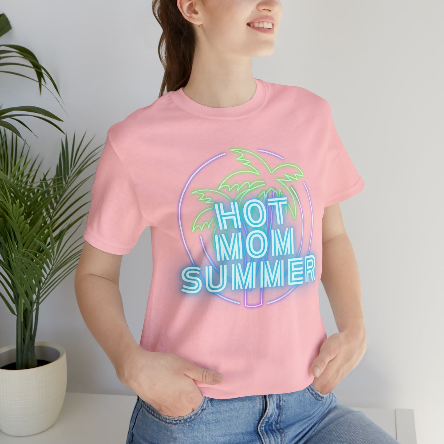 Hot Mom Summer, Shirt