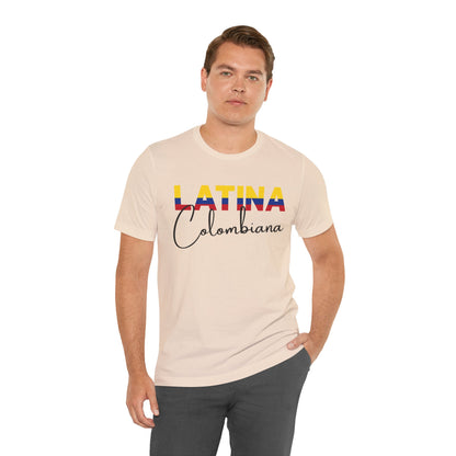 Latina Colombiana, Shirt
