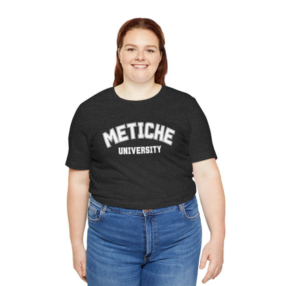 Metiche University Shirt | Funny Latina Graphic Tee