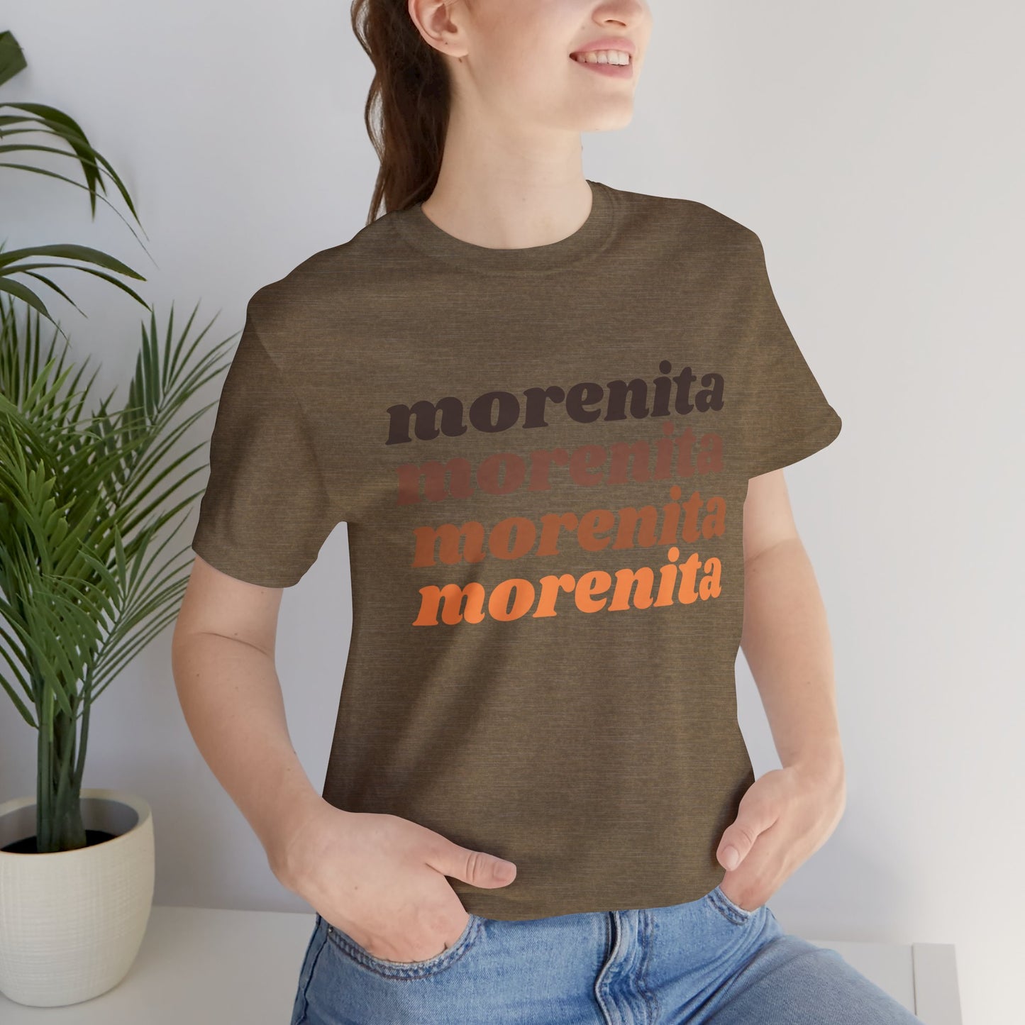 Morenita, Shirt