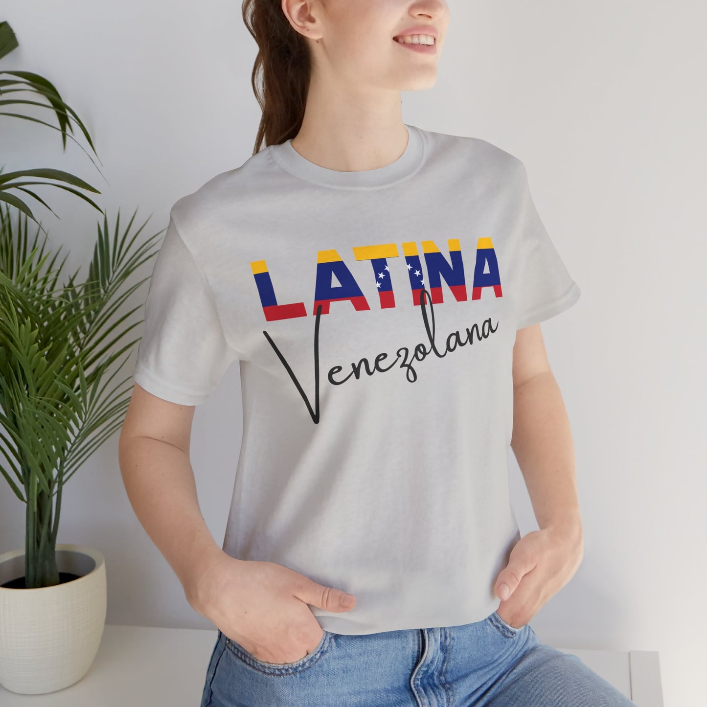 Latina Venezolana, Shirt – Venezuela Latina Pride Graphic Tee for Women