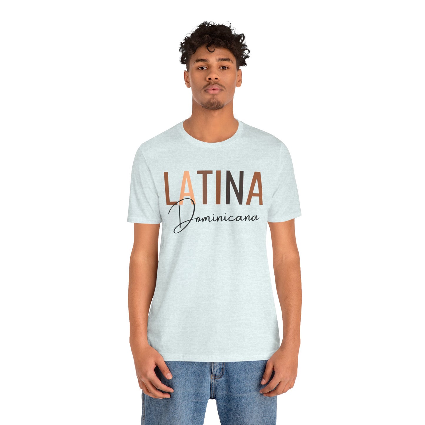 Latina Dominicana, Shirt