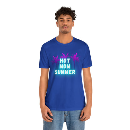 Hot Mom Summer, Shirt