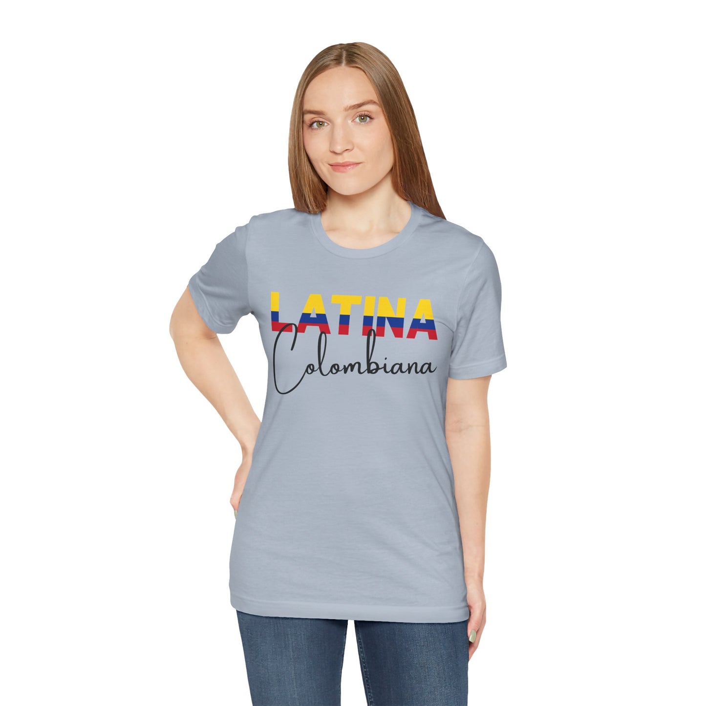 Latina Colombiana, Shirt