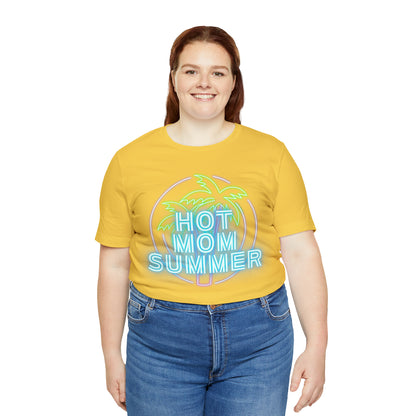 Hot Mom Summer, Shirt