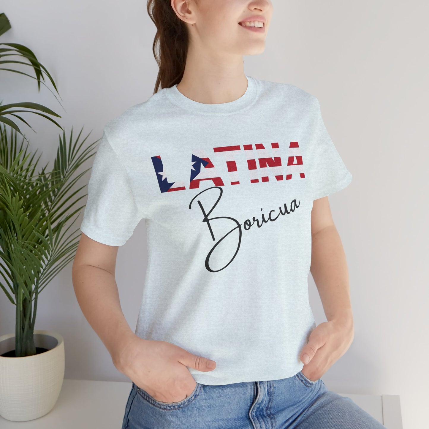 Latina Boricua, Shirt