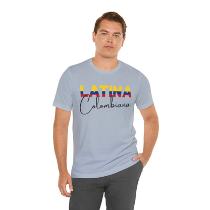 Latina Colombiana, Shirt