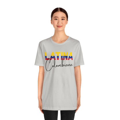 Latina Colombiana, Shirt