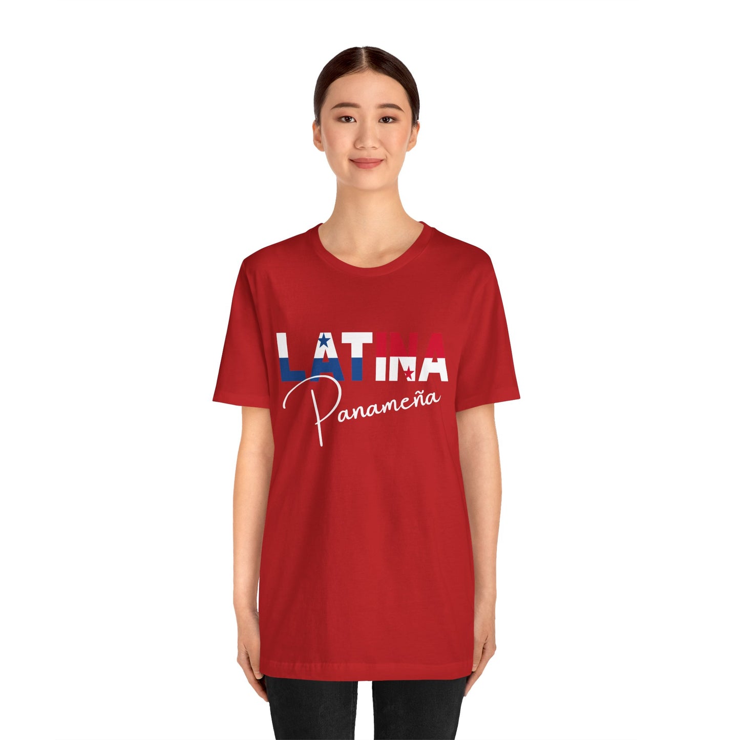Latina Panameña, Shirt