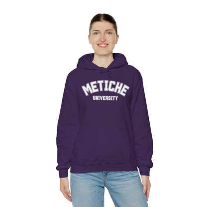 Metiche University, Hoodie