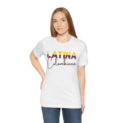 Latina Colombiana, Shirt