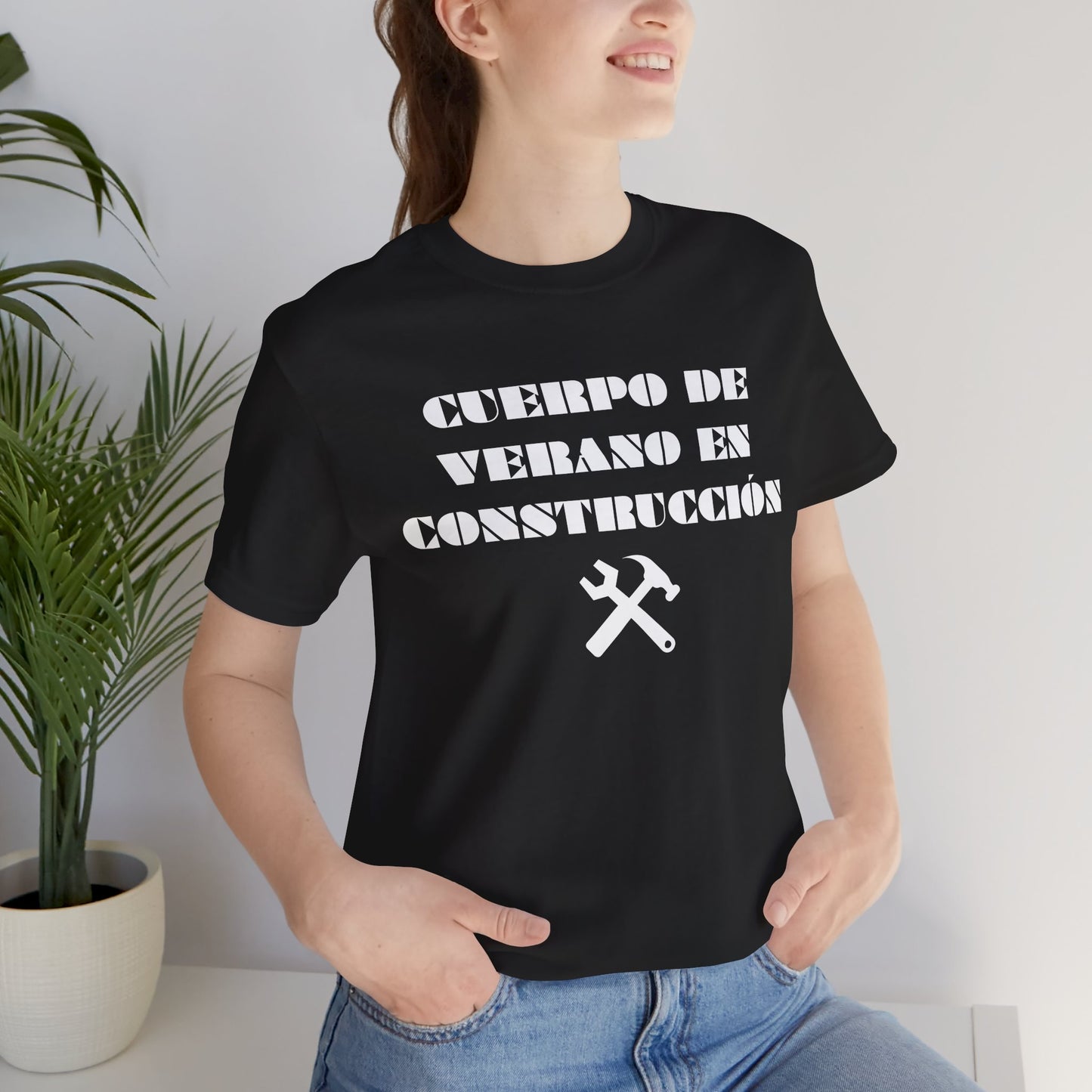Cuerpo de Verano En Construccion, Shirt