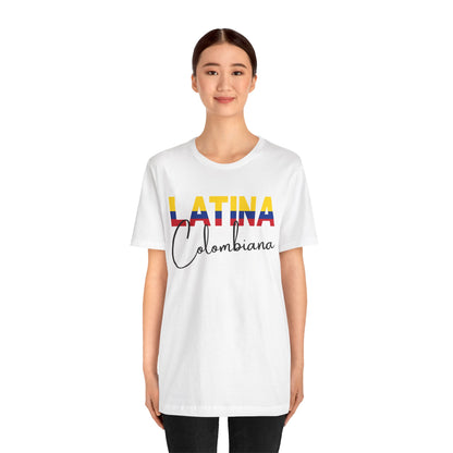 Latina Colombiana, Shirt