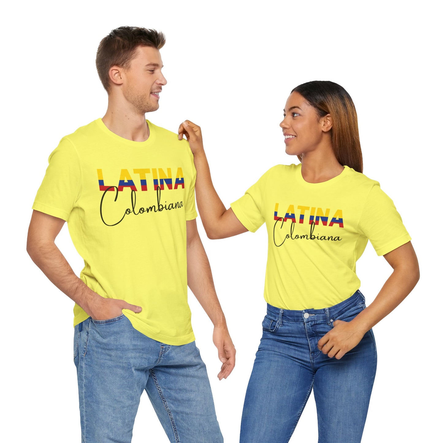 Latina Colombiana, Shirt