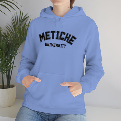 Metiche University, Hoodie