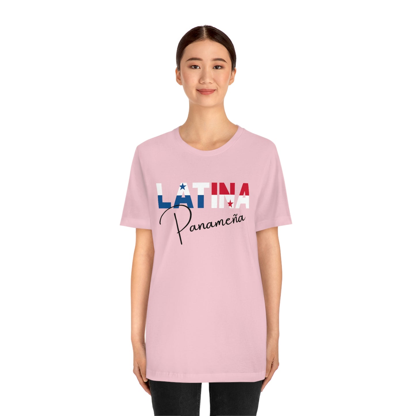 Latina Panameña, Shirt