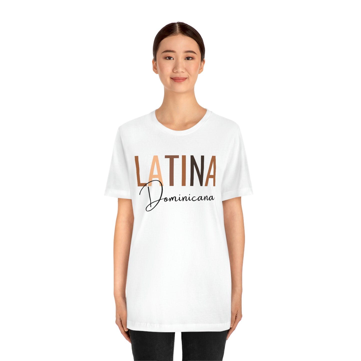 Latina Dominicana, Shirt