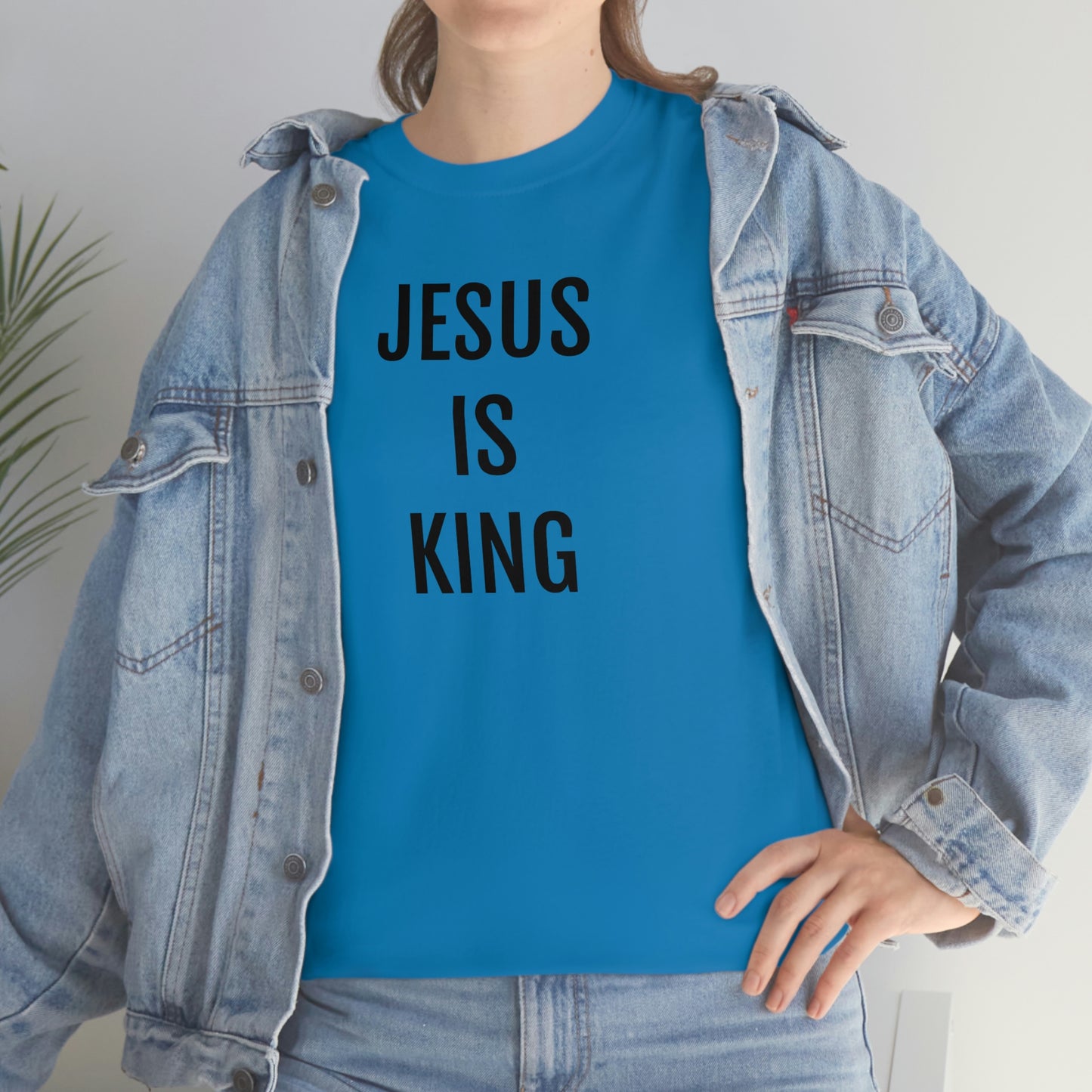 Jesus is King, Shirt