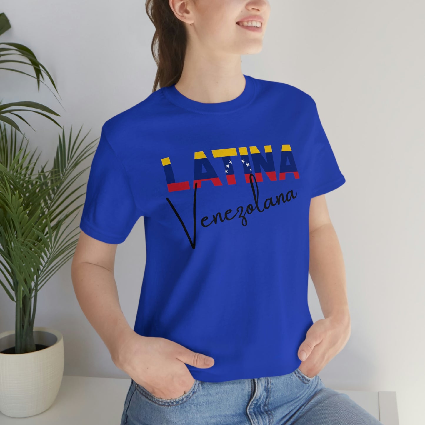 Latina Venezolana, Shirt