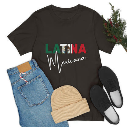 Latina Mexicana, Shirt