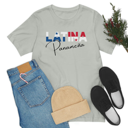 Latina Panameña, Shirt