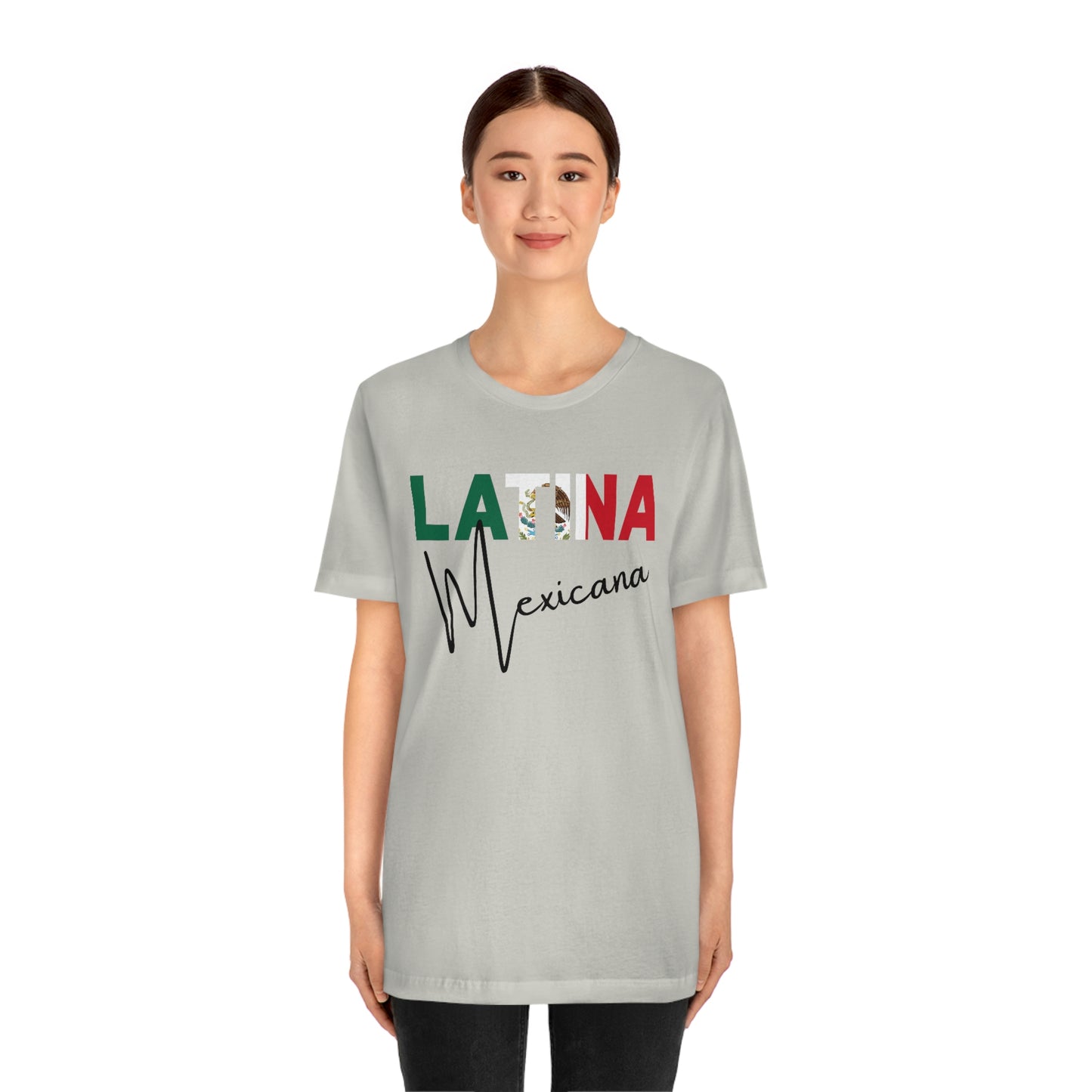 Latina Mexicana, Shirt