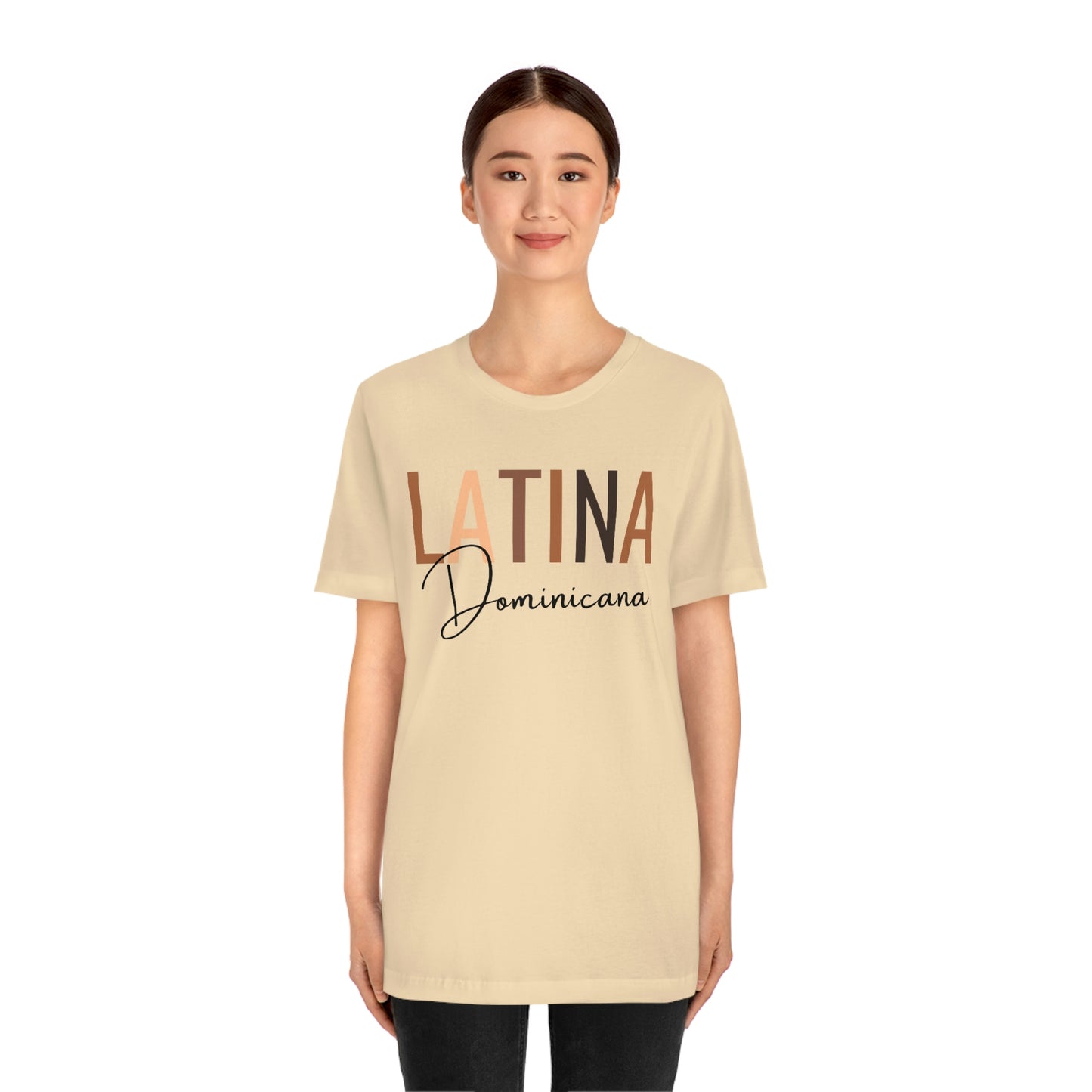 Latina Dominicana, Shirt