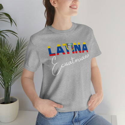 Latina Ecuatoriana, Shirt