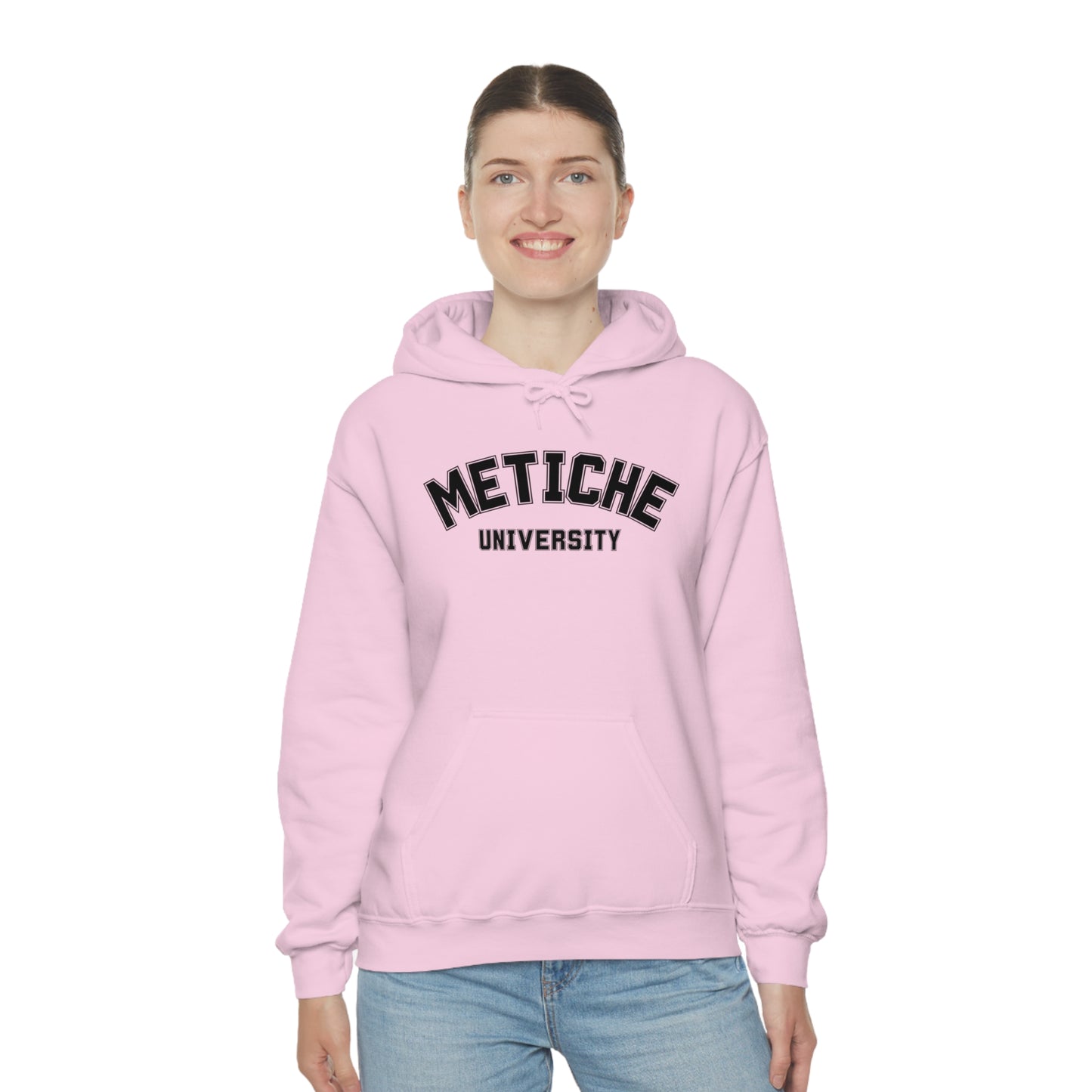 Metiche University, Hoodie