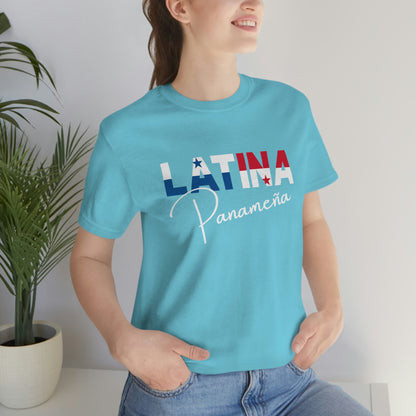 Latina Panameña, Shirt