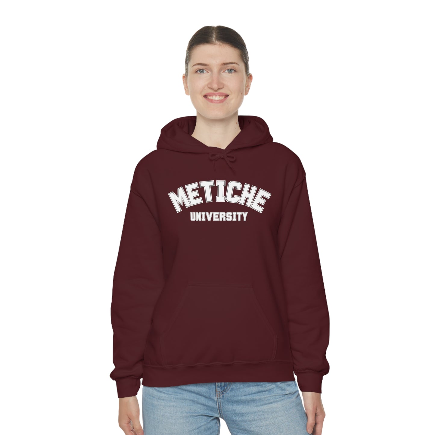 Metiche University, Hoodie