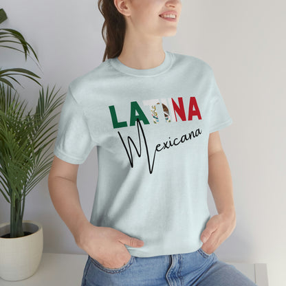 Latina Mexicana, Shirt