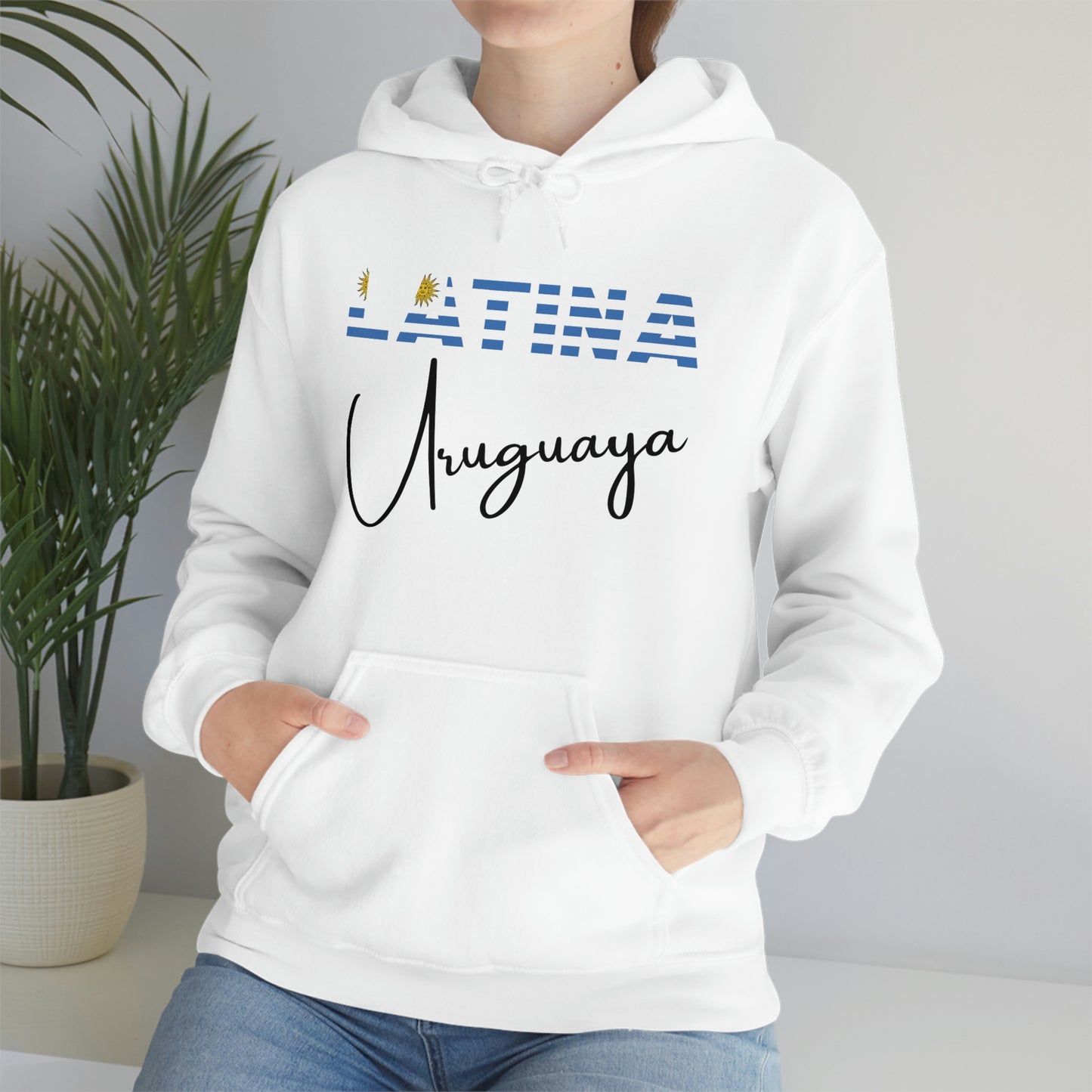 Latina Uruguaya, Hoodie