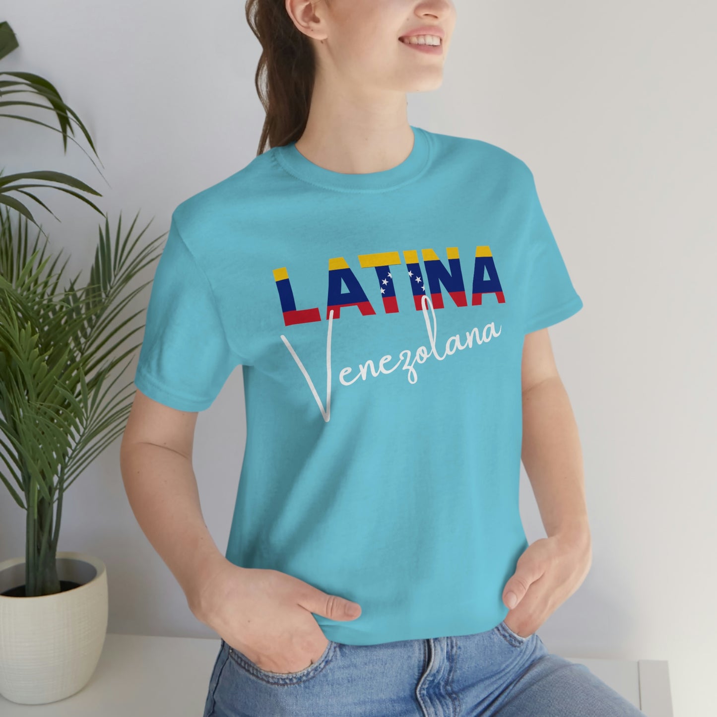 Latina Venezolana, Shirt