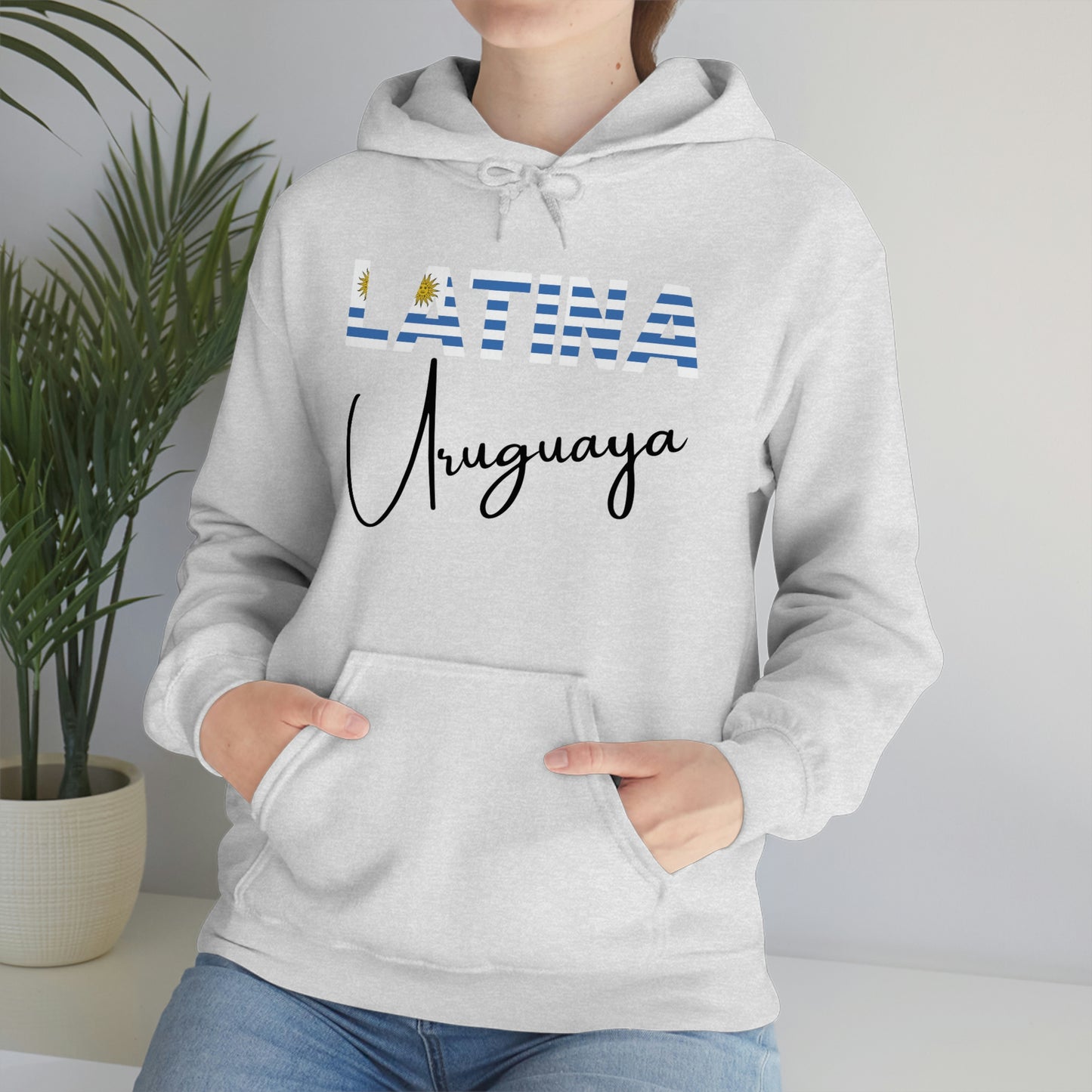 Latina Uruguaya, Hoodie