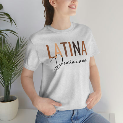 Latina Dominicana, Shirt