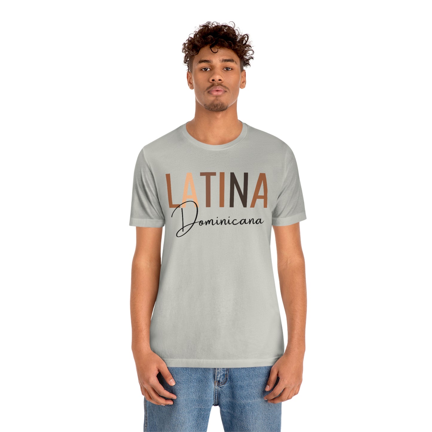 Latina Dominicana, Shirt