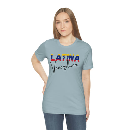 Latina Venezolana, Shirt