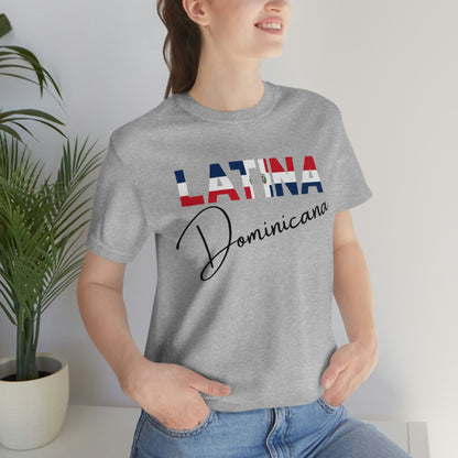 Latina Dominicana, Shirt