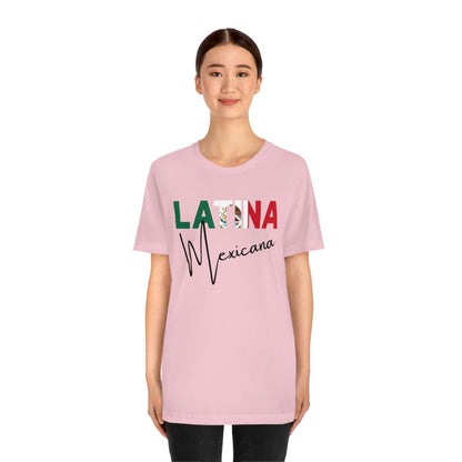 Latina Mexicana, Shirt