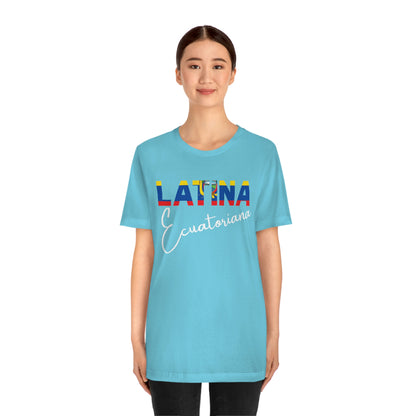 Latina Ecuatoriana, Shirt