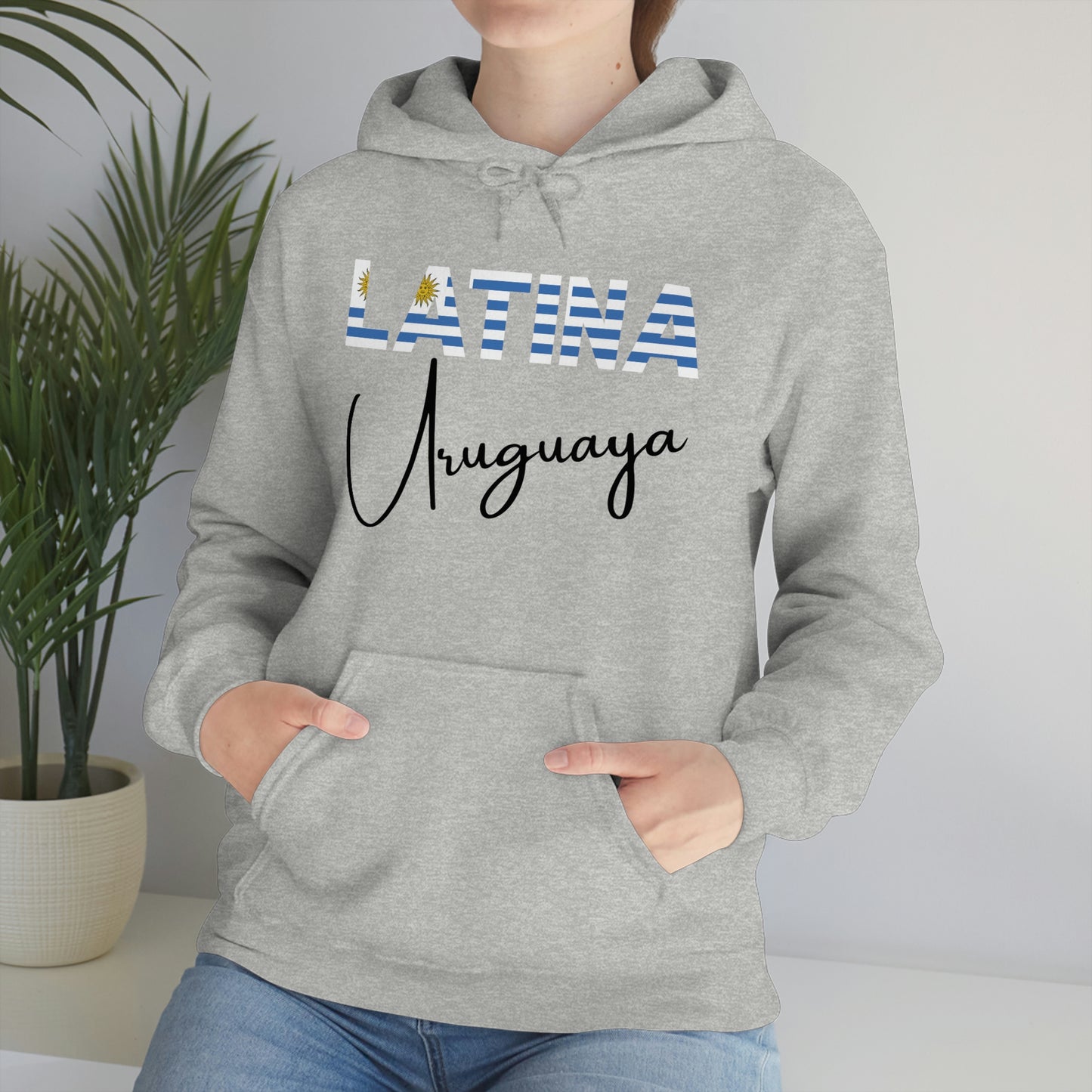 Latina Uruguaya, Hoodie