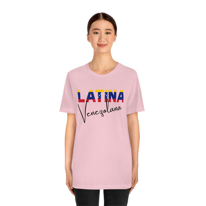 Latina Venezolana, Shirt